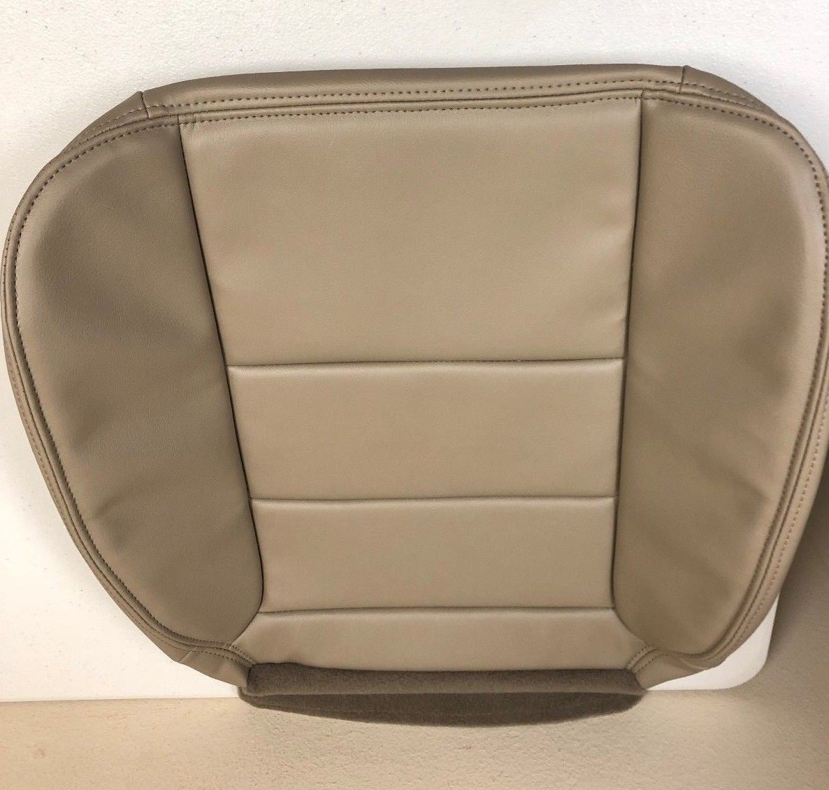 2005 2006 2007 Ford F250 F350 Lariat Extended Cab-Passenger Bottom Seat Cover-Tan