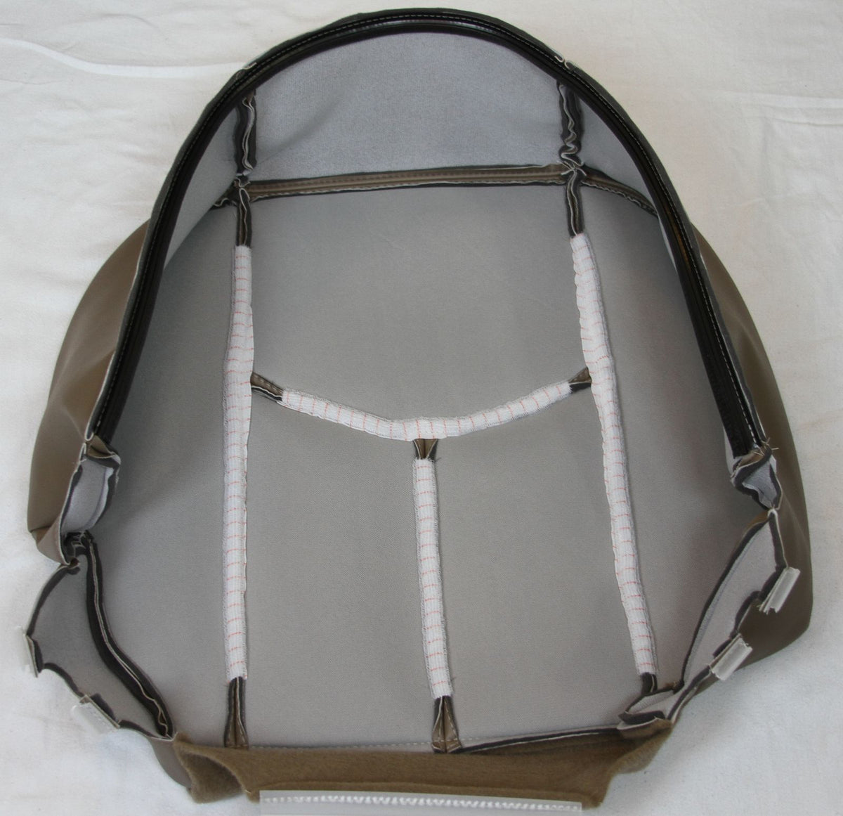 2006 2005 2004 2003 GMC Sierra  Driver Bottom Replacement LEATHER Seat Cover TAN