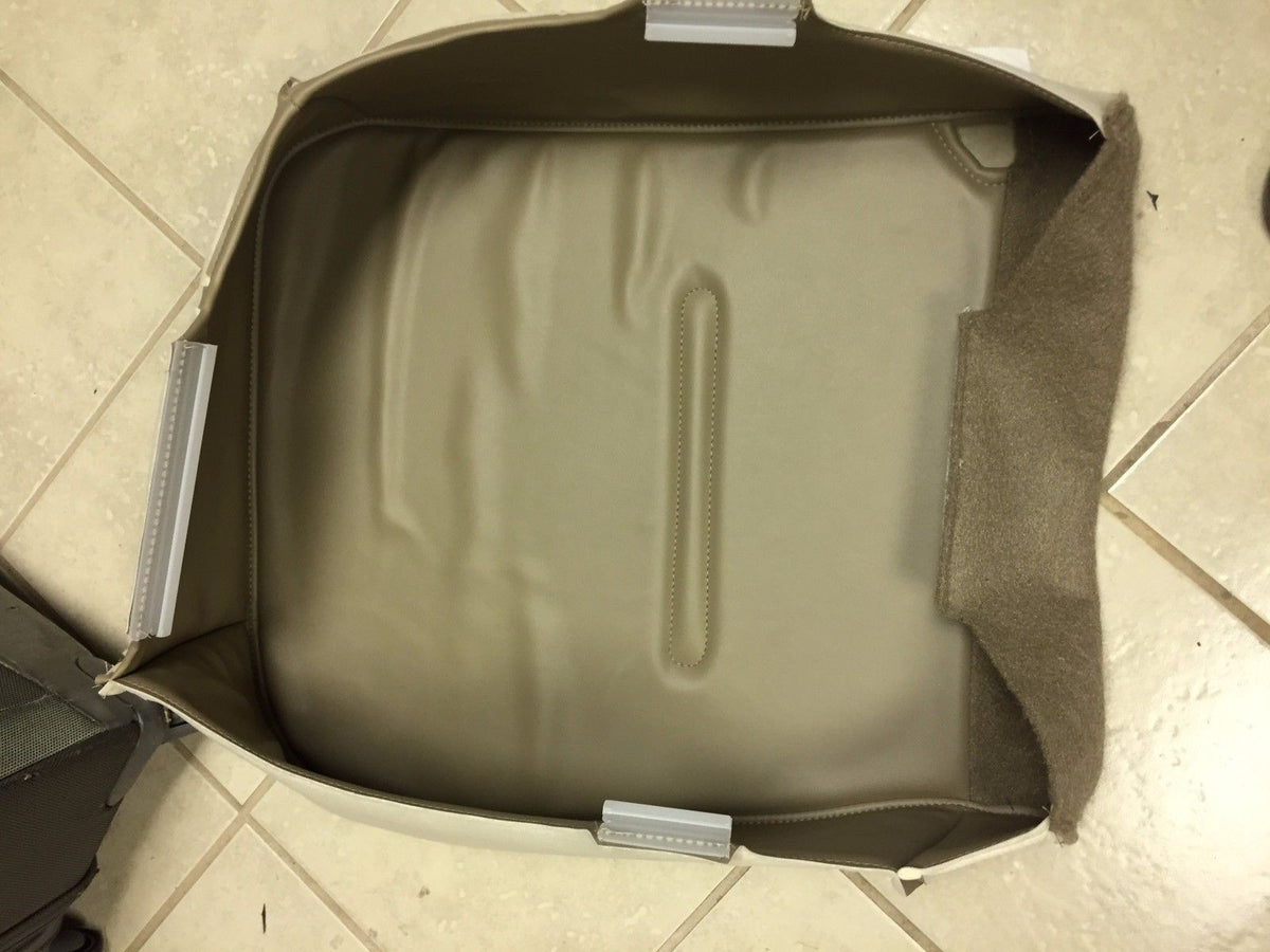 99 2000 01 02 03 04 05 06 07 Ford F250 F350 Super Duty Driver Seat Bottom Vinyl