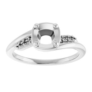 18K White Gold 5x5 mm Cushion Ring Mounting – image 6
