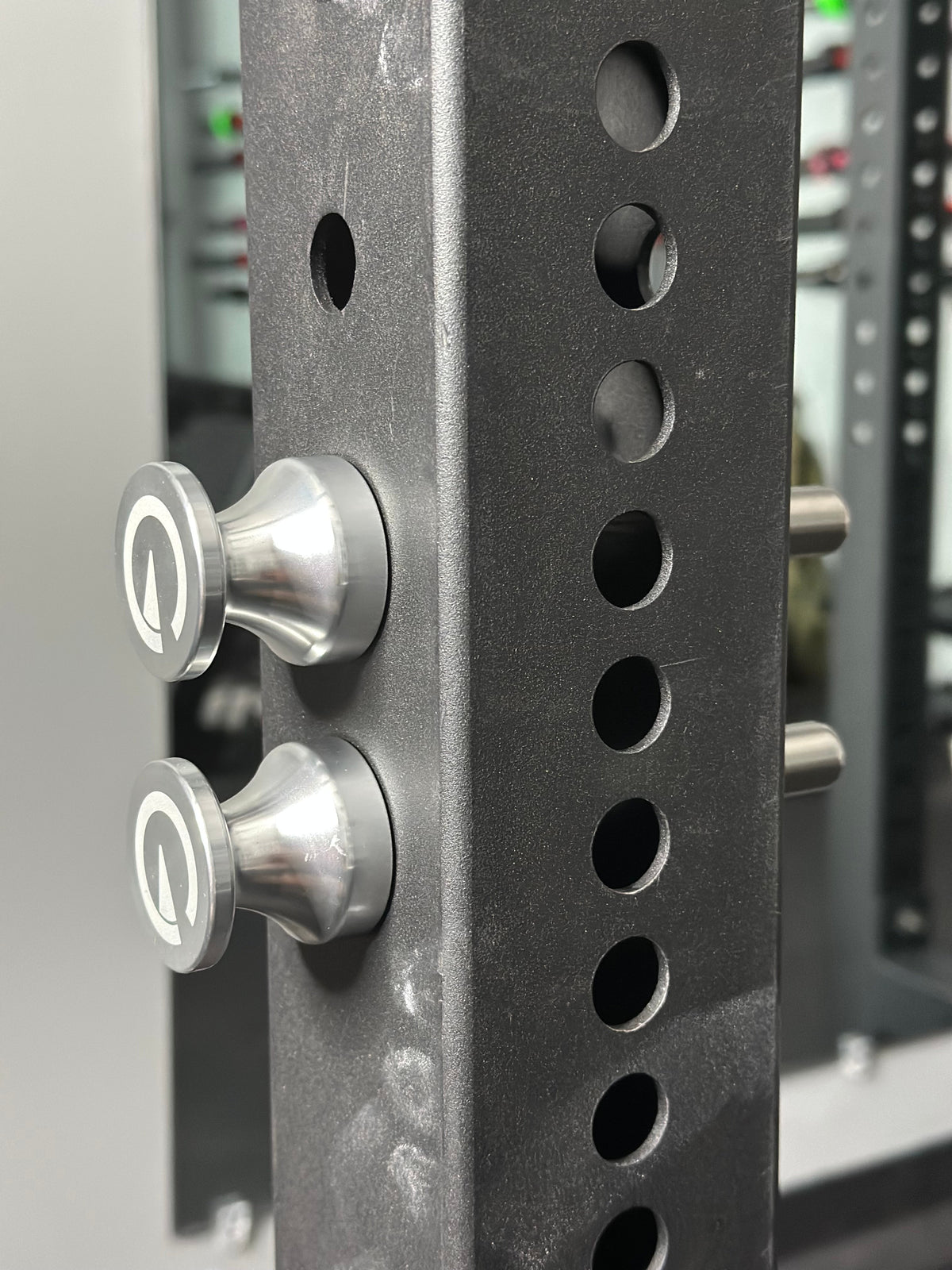 Magnetic Edge Pins