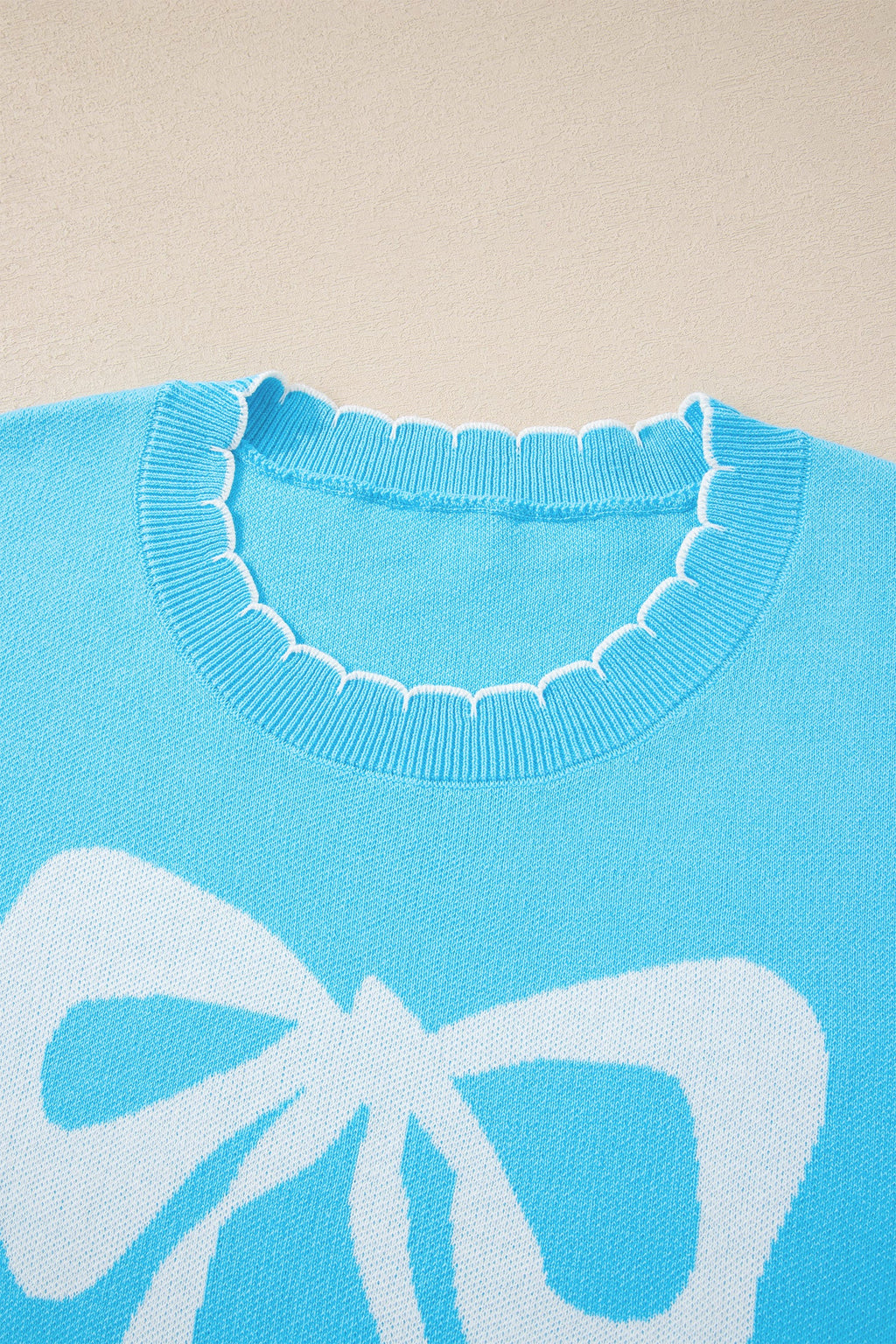 Bow Tie Contrast Stitch 3/4 Sleeve Sweater