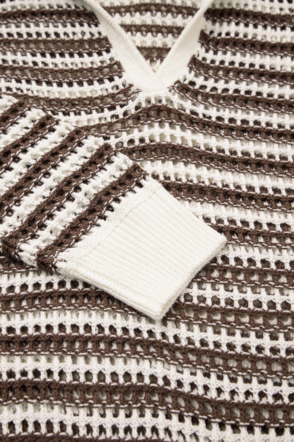 Stripe Eyelet Contrast Collared V-Neck Sweater
