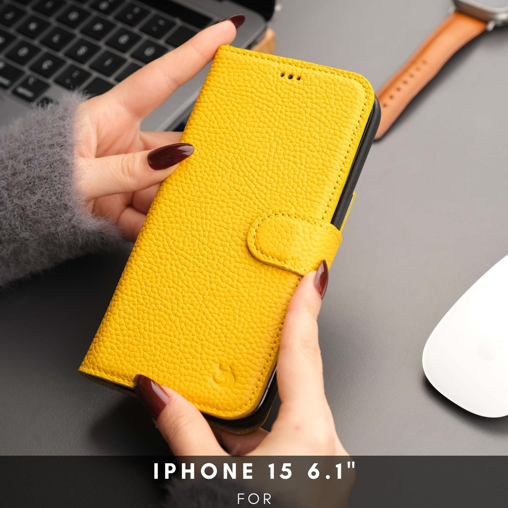 Casper Leather iPhone 15 Plus Wallet Case | Detachable MagSafe Compatible RFID Protection