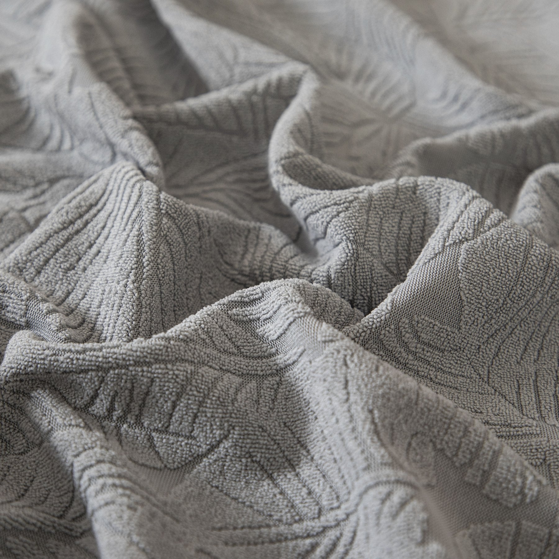 3D Jacquard Leaf Pattern Couch Slipcover, High Stretch Washable Textured Sofa Cover