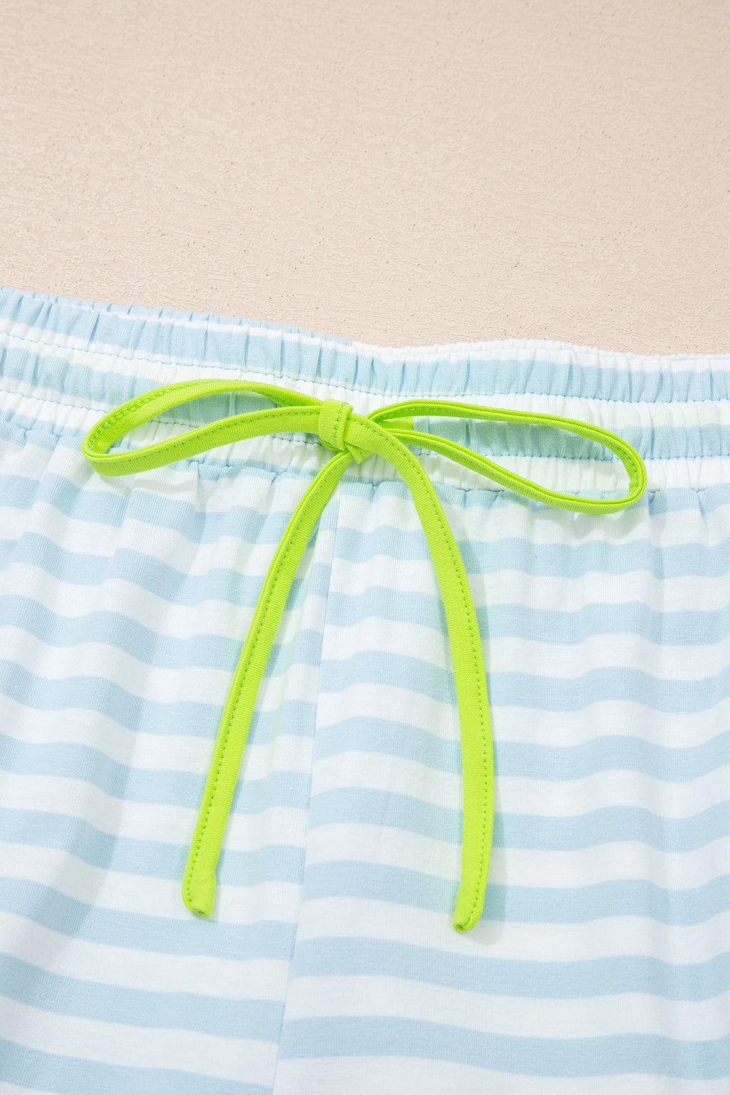 Stripe Contrast Trim Tee & Drawstring Shorts Set