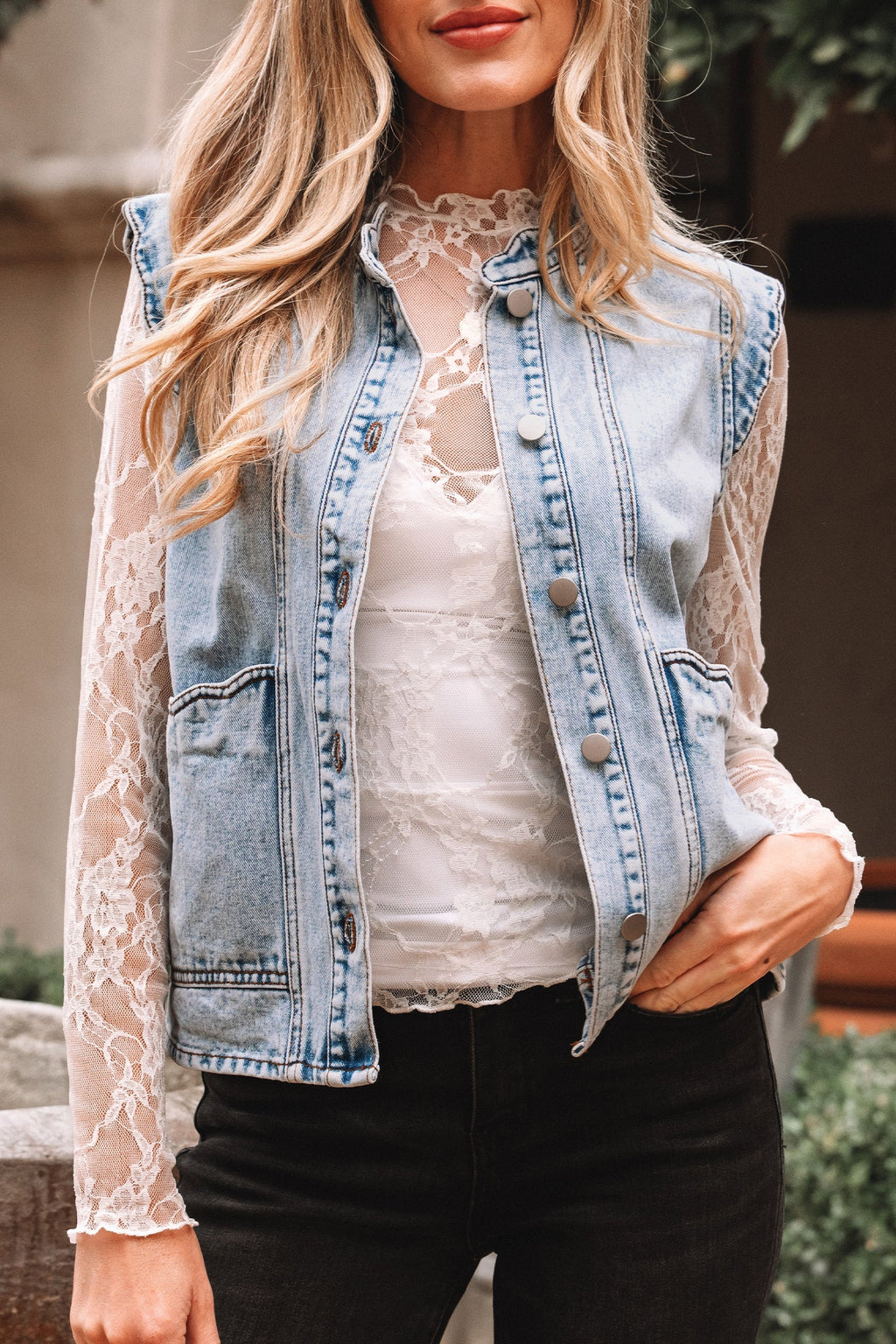 Denim Button-Front Scallop Trim Patch Pocket Vest