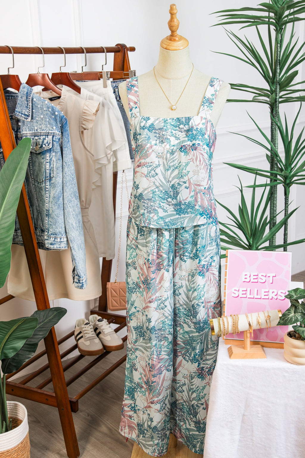 Tropical Palm Cropped Tank and Pants Set
