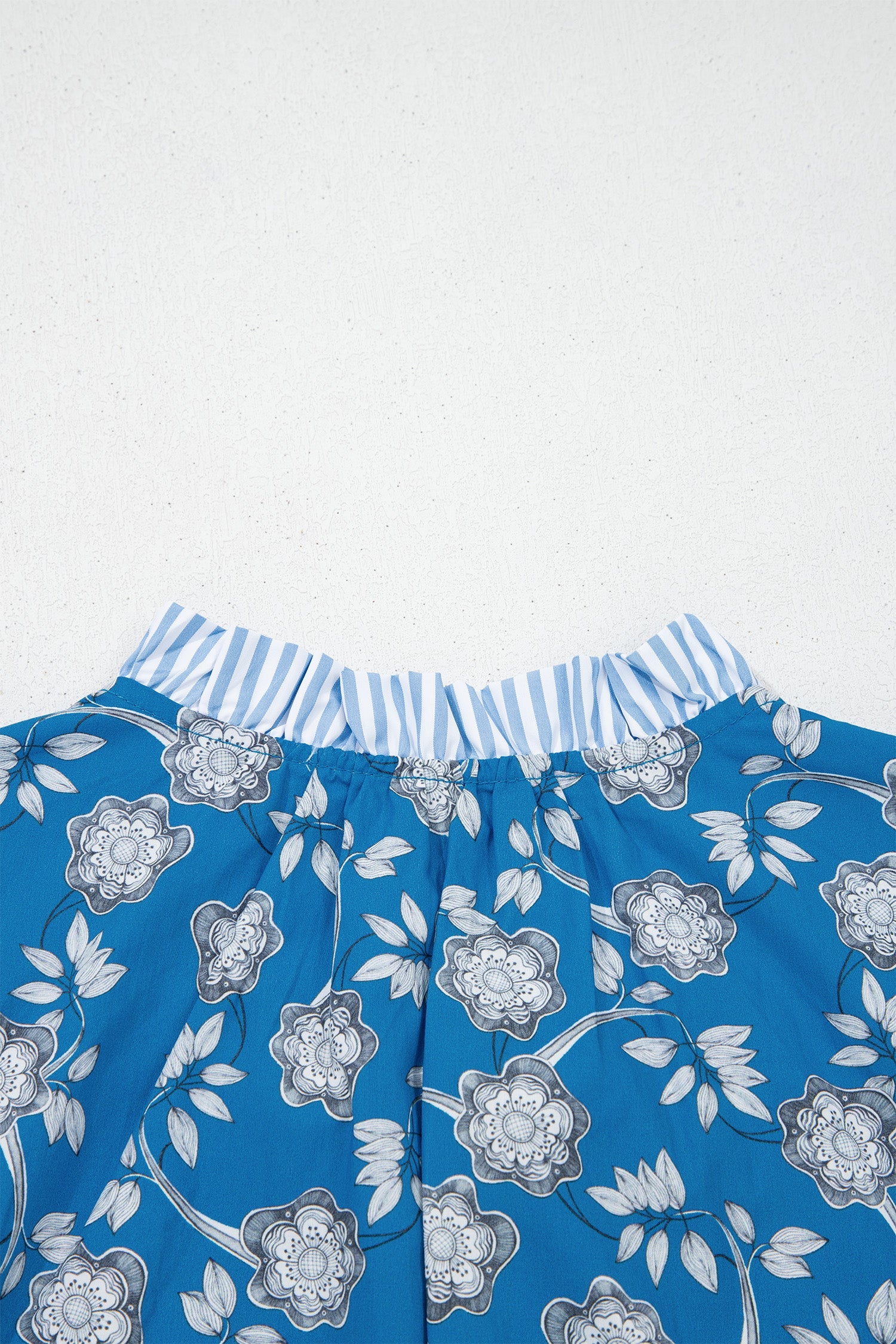 Floral Stripe Trim Tie-Neck Short Sleeve Blouse