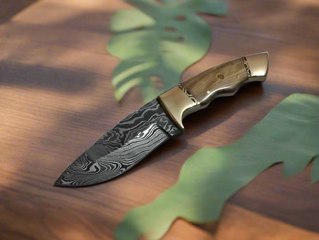 Deer Skinning Knife Custom Handmade Full Tang Damascus Steel with Olivewood Handle, 8.5-inch - The Olivecrest