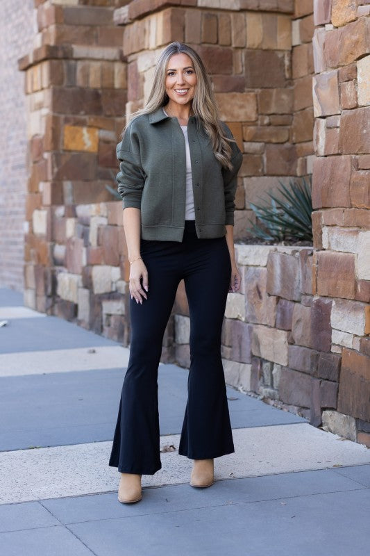 The Natalie Black Super Flare Leggings