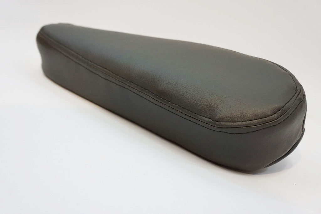 2000-2007 Silverado/Avalanche Armrest Cover in Dark Gray