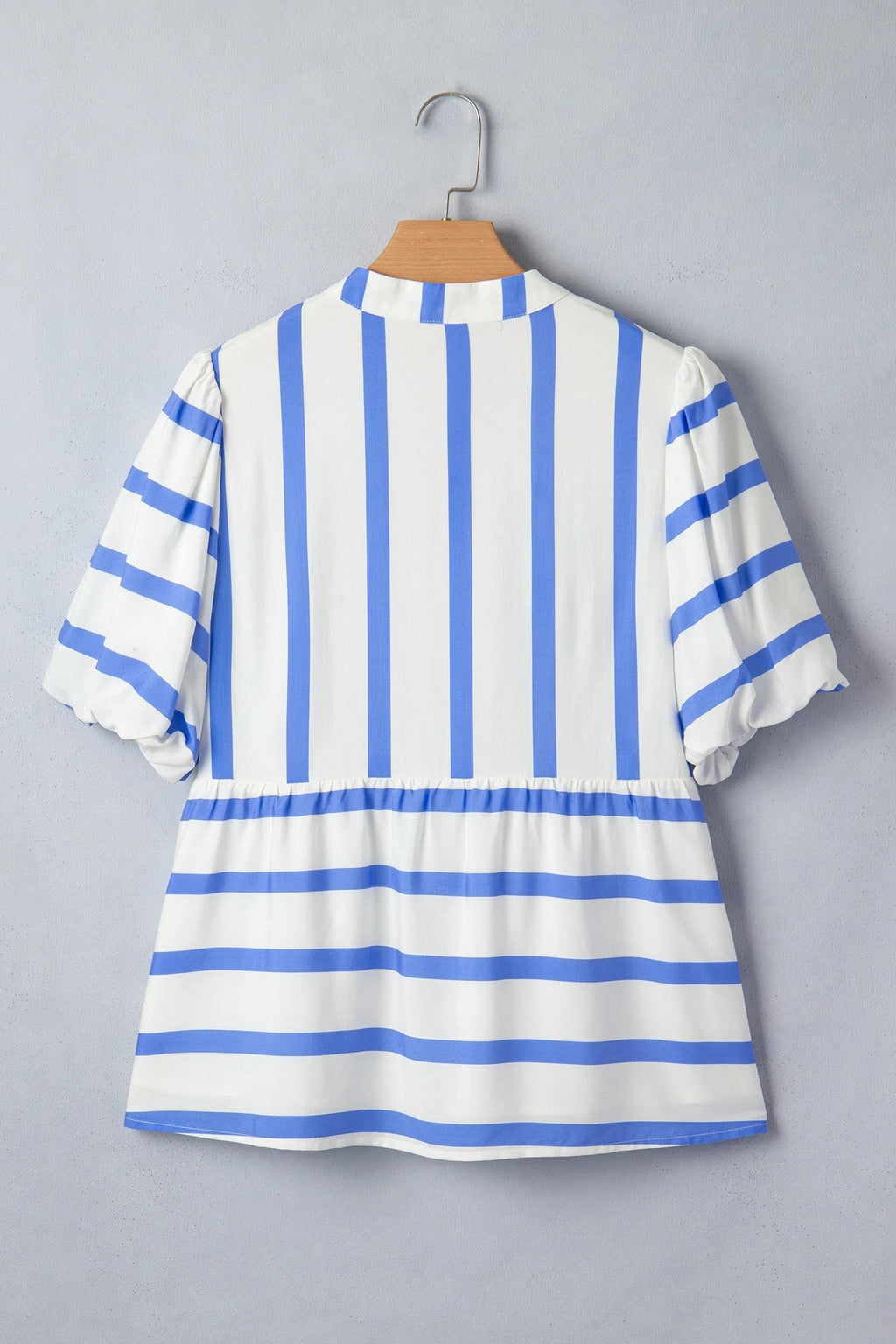 Stripe Split V-Neck Puff Sleeve Blouse