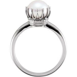 Platinum Cultured White Freshwater Pearl Crown Ring
