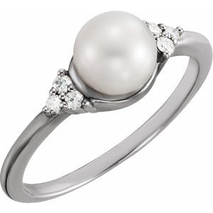 Accented Pearl Ring
