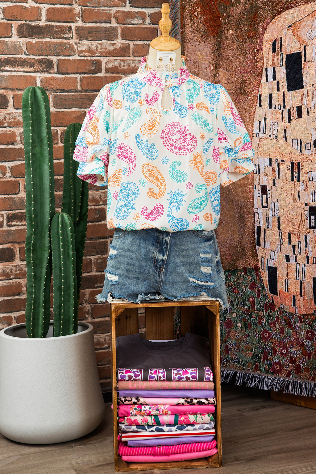 Paisley Button Keyhole Puff Sleeve Blouse