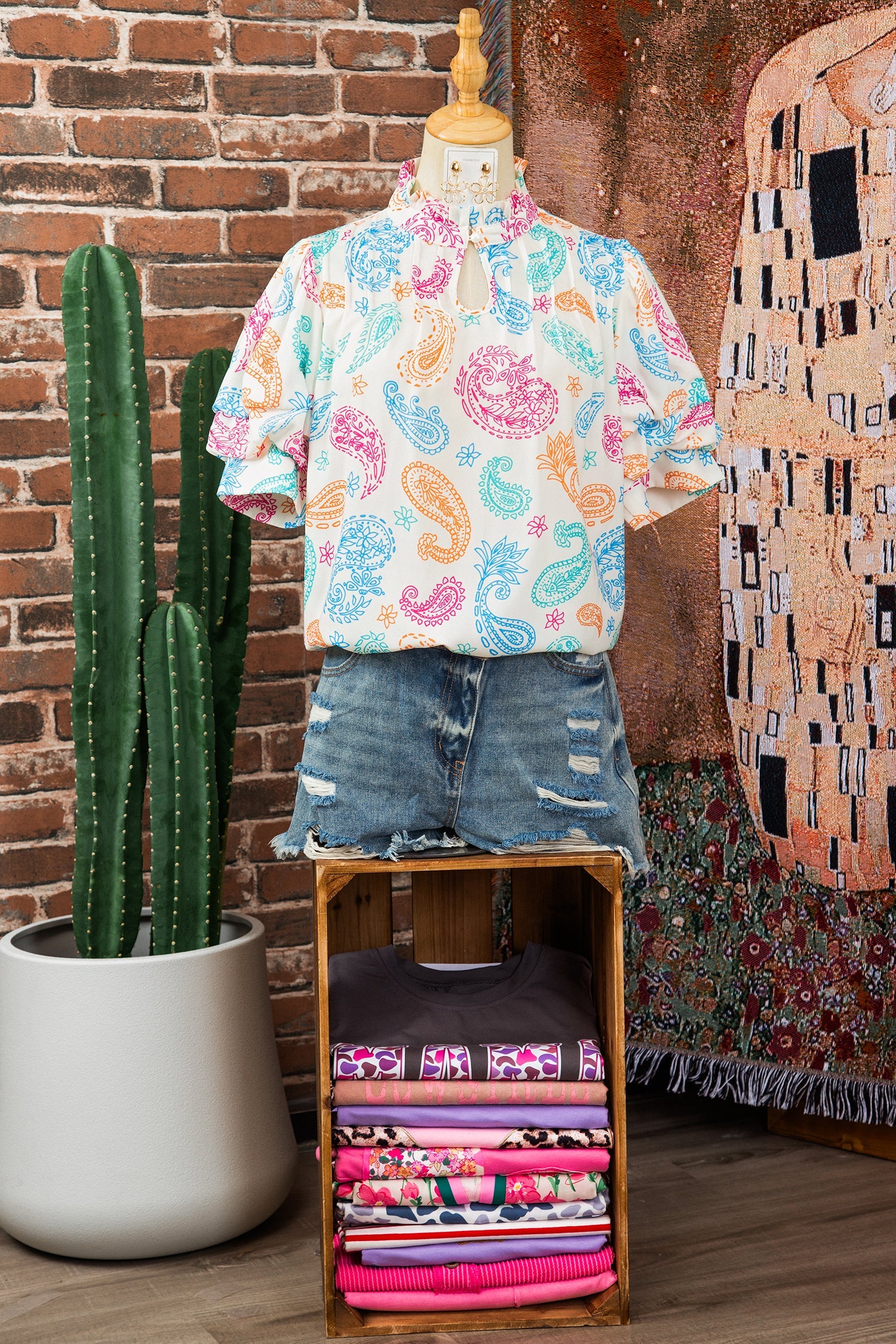 Paisley Button Keyhole Puff Sleeve Blouse