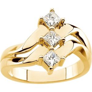 14K Yellow Gold 5/8 CTW Natural Diamond Right Hand Ring