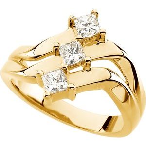 14K Yellow Gold 5/8 CTW Natural Diamond Right Hand Ring