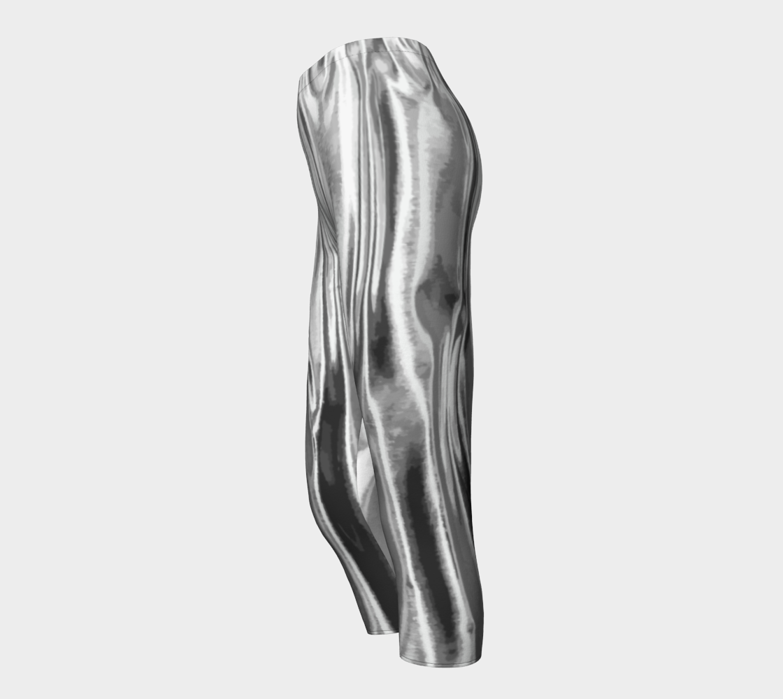 Women's Molten Silver Capri Yoga Leggings