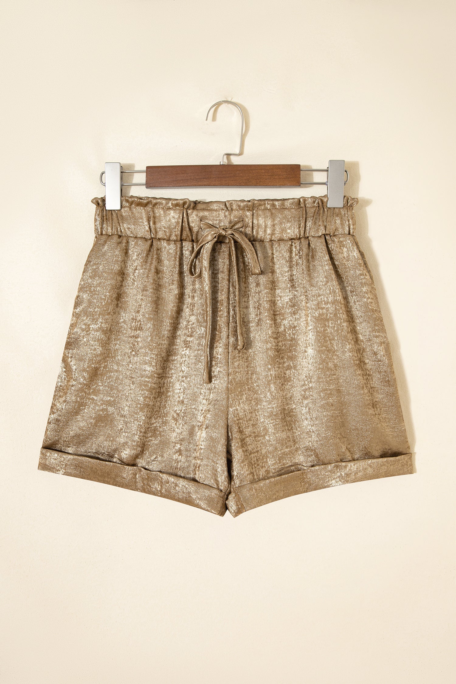 Metallic Tie Elastic Waist Cuffed Hem Shorts
