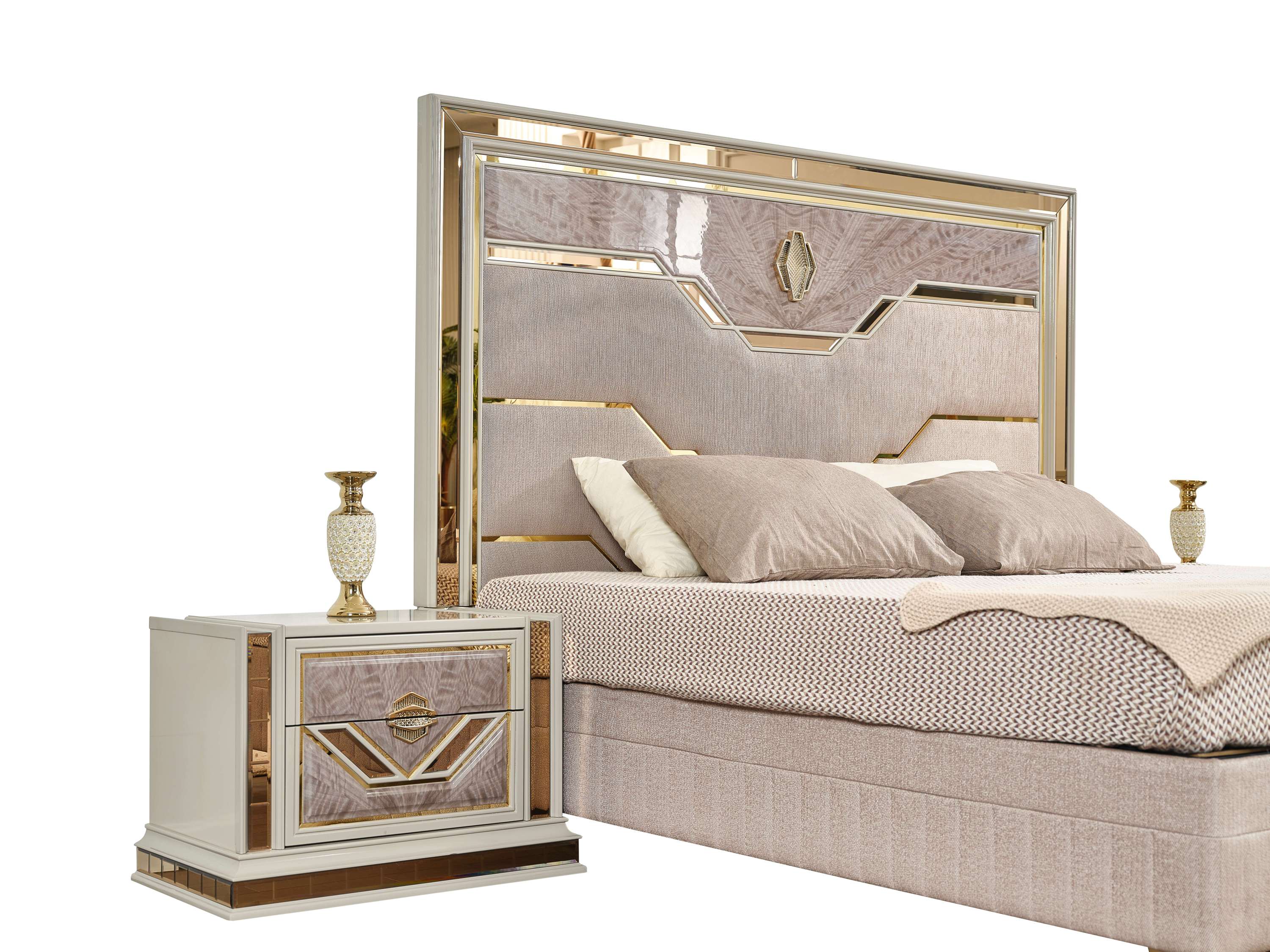 Omari Modern Style 4 Pc Queen Upholstered Bedroom Set Made with Wood and Gold Accents in Beige (CA Inventory)