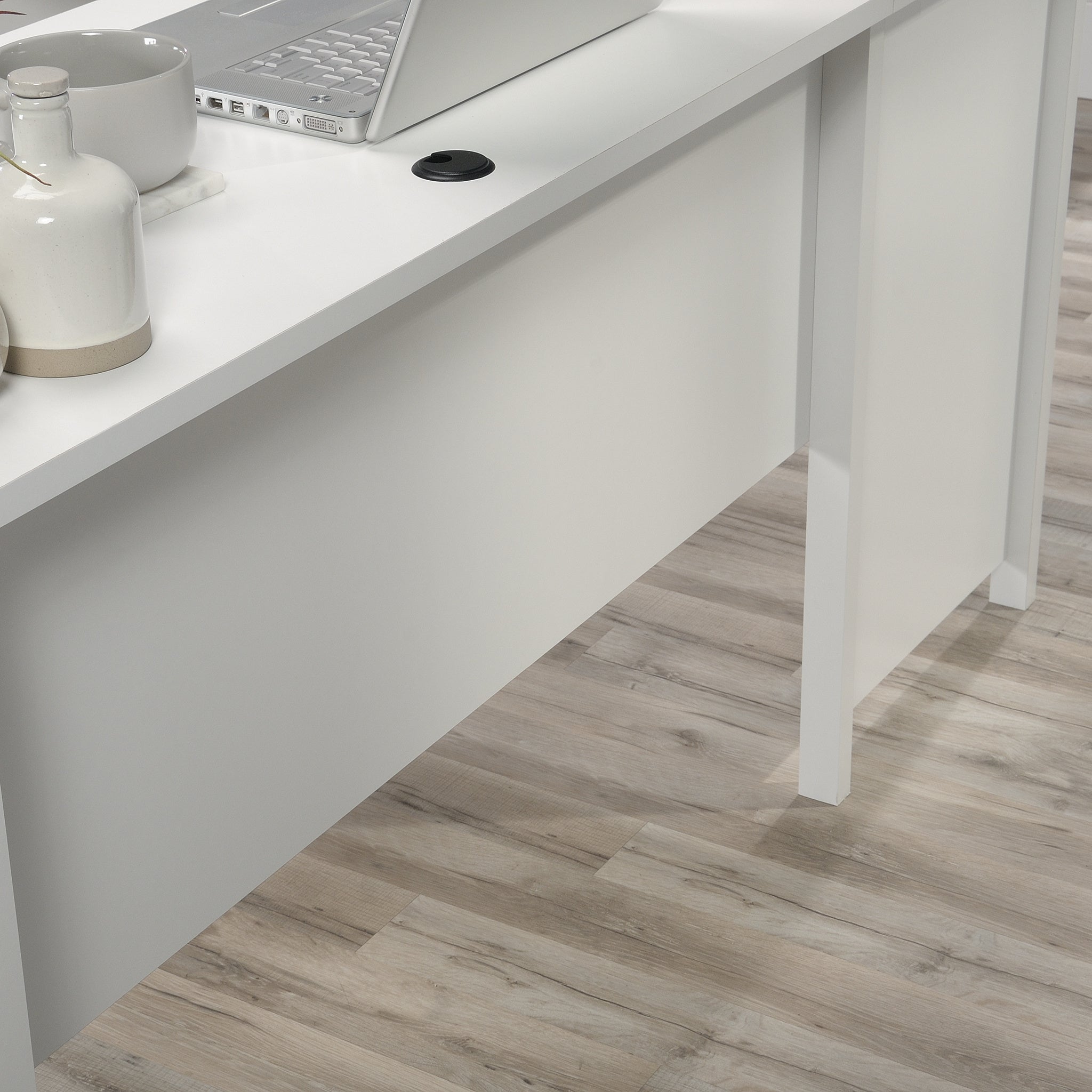 L-Shaped Desk, White finish