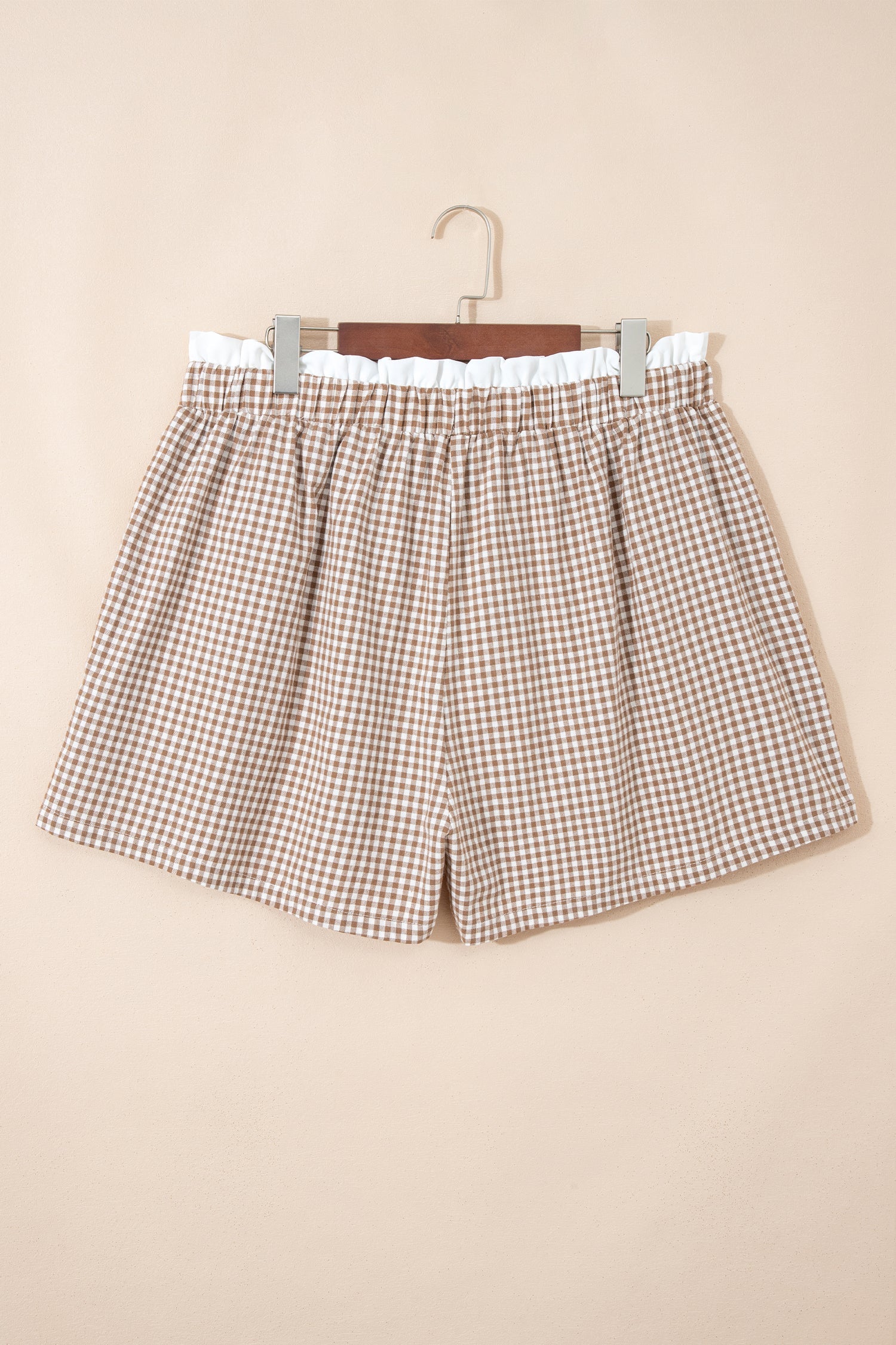 Plus Size Gingham Plaid Ruffle Contrast Trim Shorts