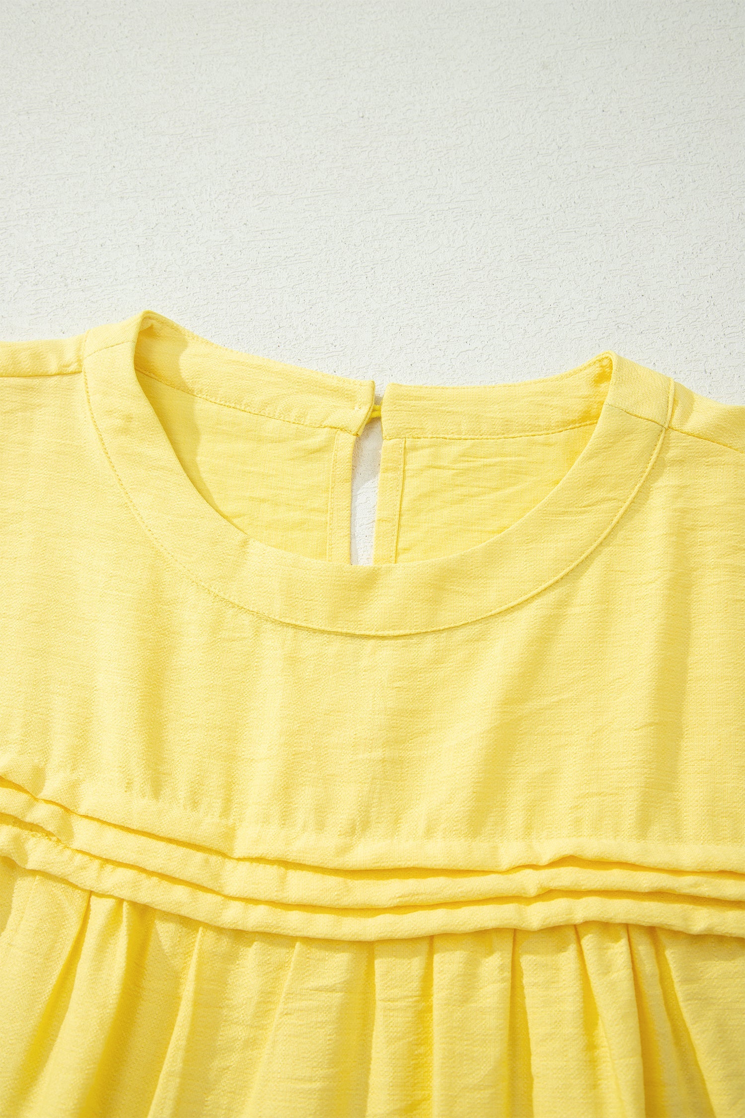 Solid Pleated Tie Sleeve Babydoll Blouse