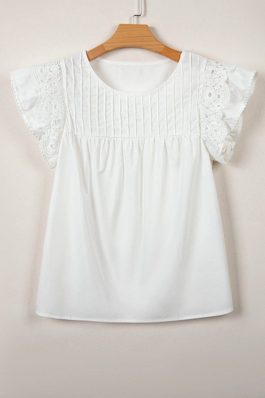 Solid Lace Flutter Sleeve Pleated Blouse