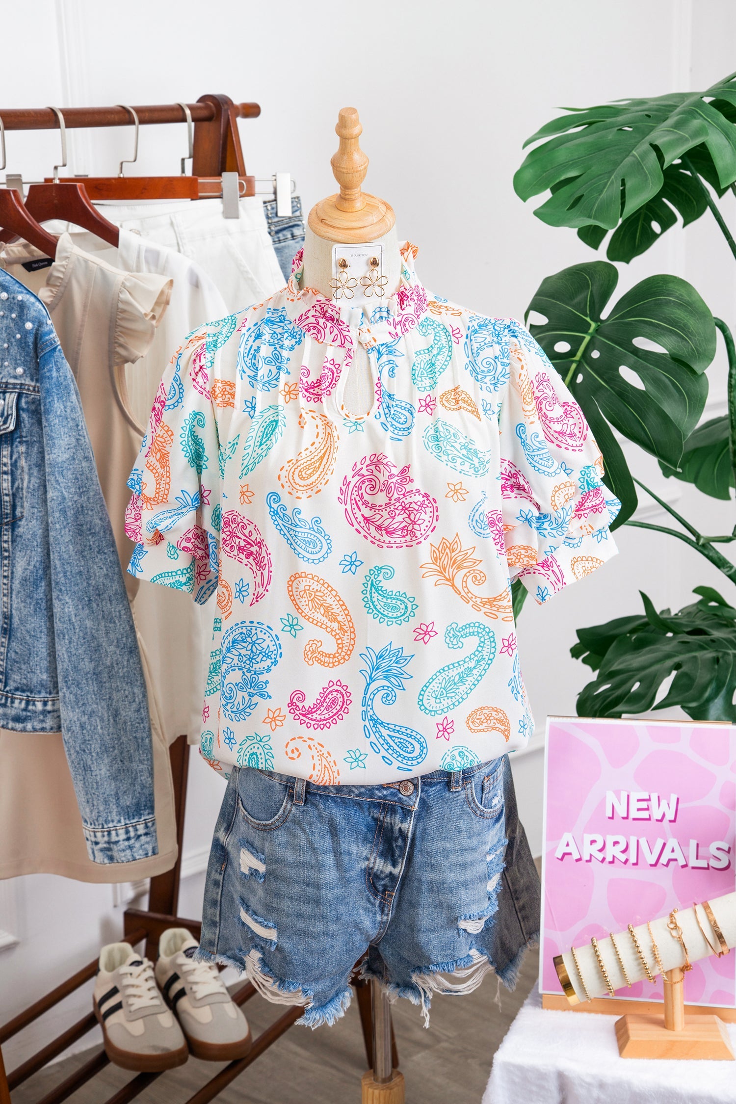 Paisley Button Keyhole Puff Sleeve Blouse