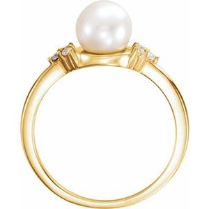 14K Yellow Gold 7.5-8 mm Cultured Freshwater White Pearl & 1/10 CTW Natural Diamond Ring