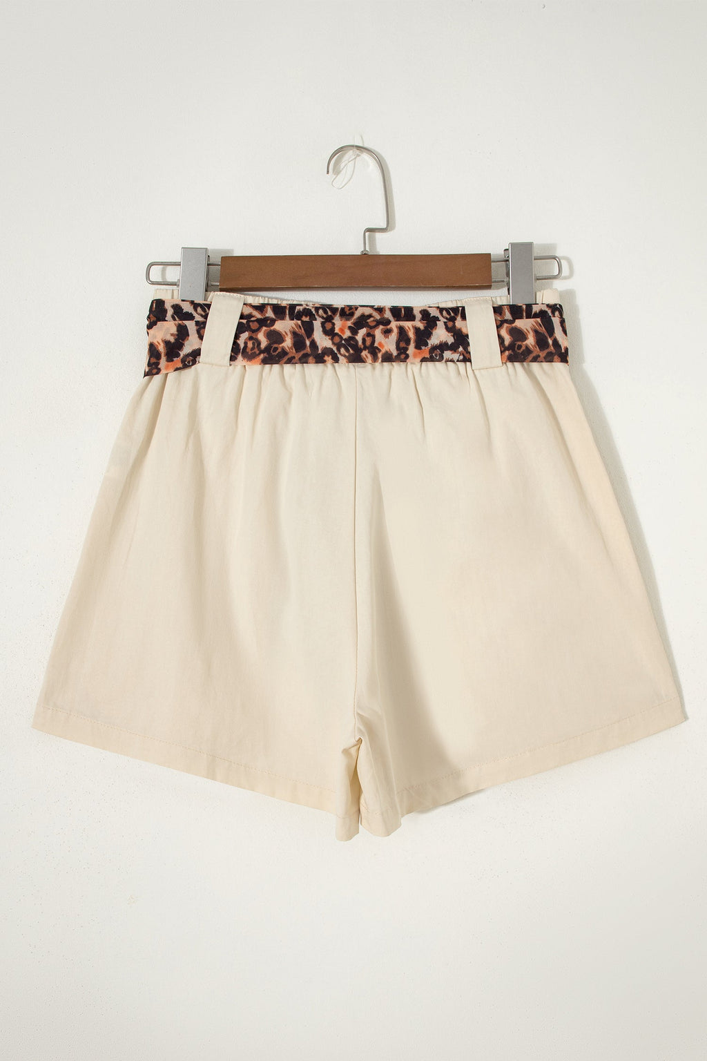 Leopard Contrast Belt Pleated Wide Leg Shorts