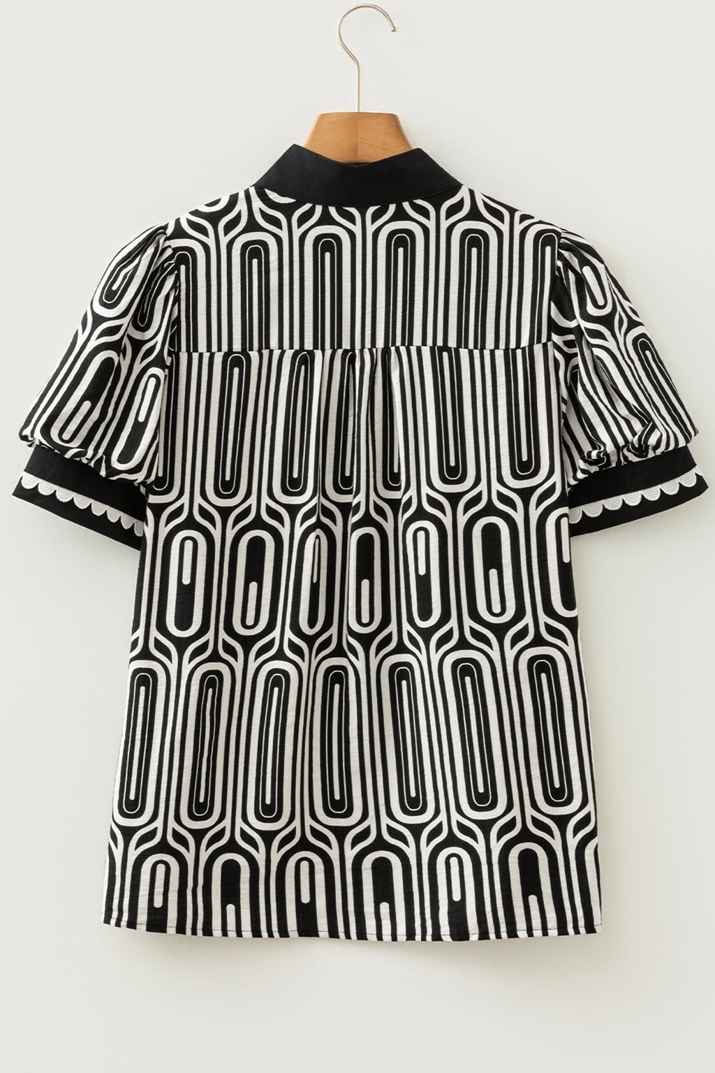 Geometric Scallop Trim Patchwork Puff Sleeve Blouse