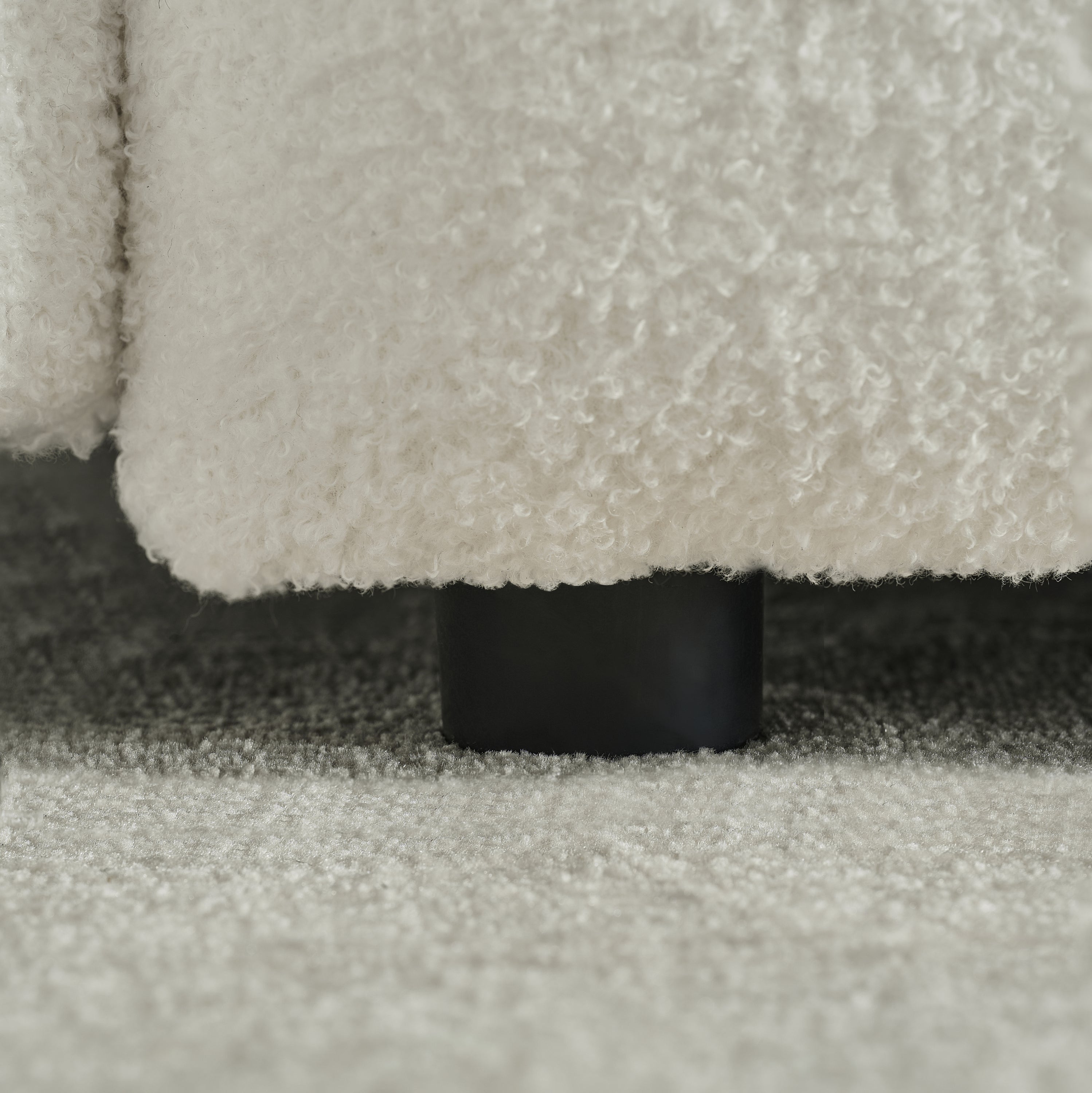 92-inch high-quality teddy fur fabric corner sofa, with USB port, center console and coffee table. A super large cushioned sofa, suitable for grand living rooms, apartments and offices.