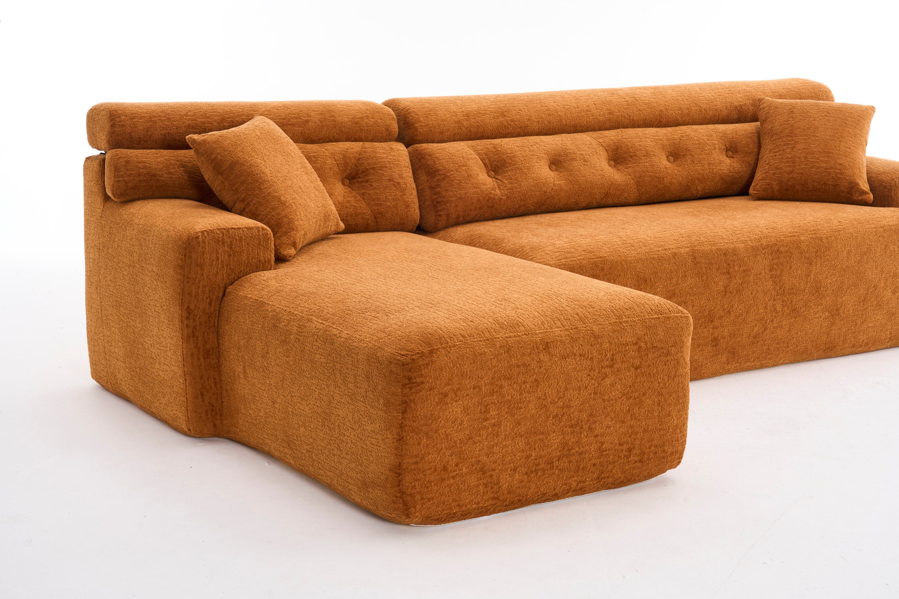 LY-029B Convertible Chaise Sectional Sofa, Full Compression Sponge Modular Couch for Apartment Living Room,Orange 3-Seater with Wood Grain Chenille, 2 Pillows Included, 86'L