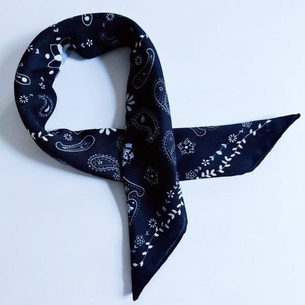 Textured Style Square Scarf – Versatile Accent for