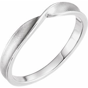 Stackable Twisted Ring