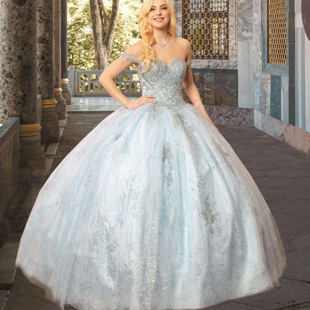 (LIVE 34) Fine gowns, 3D embroidery, weave dreamy tales.