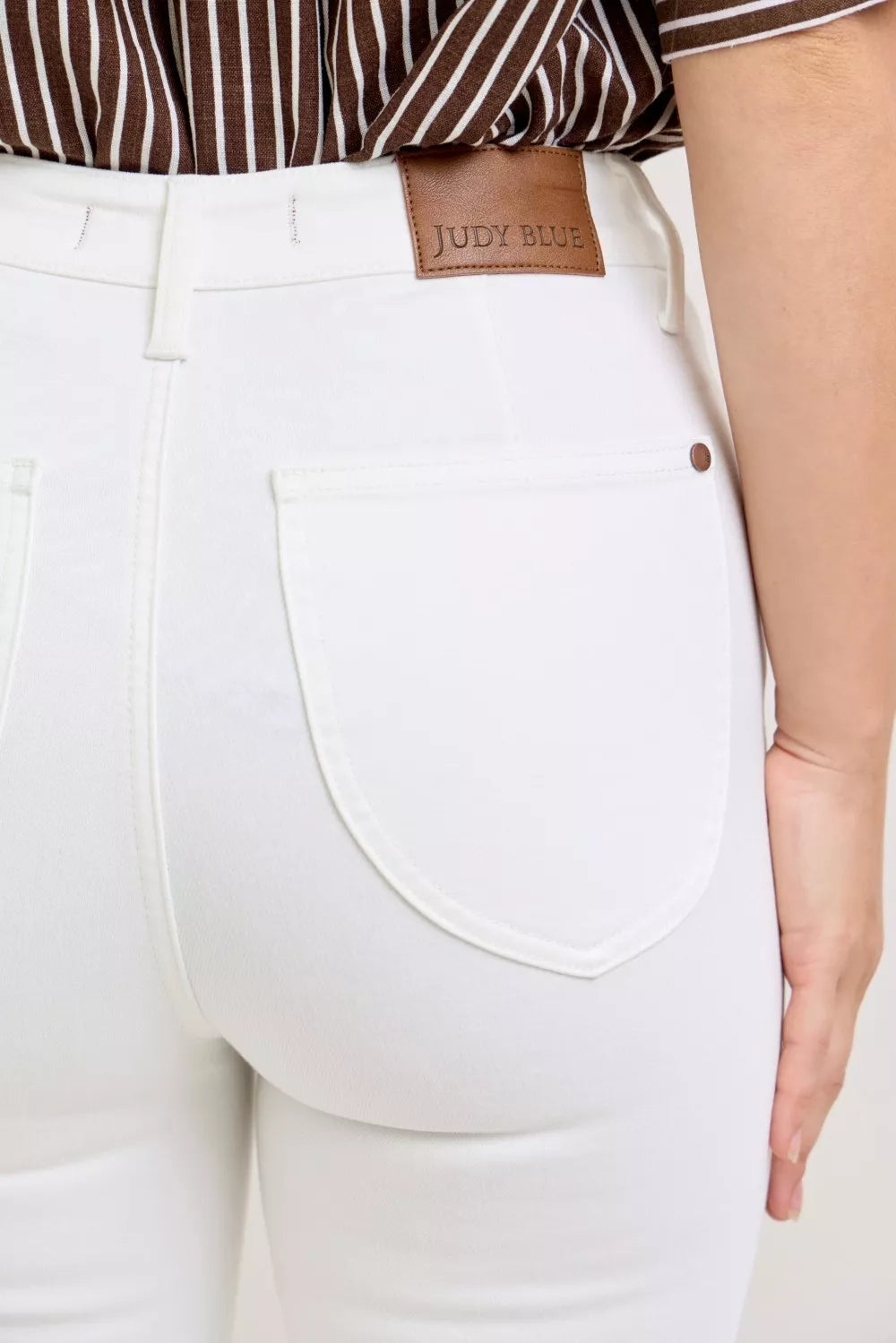 Judy Blue High Waist Capri Pants with Spade Pockets