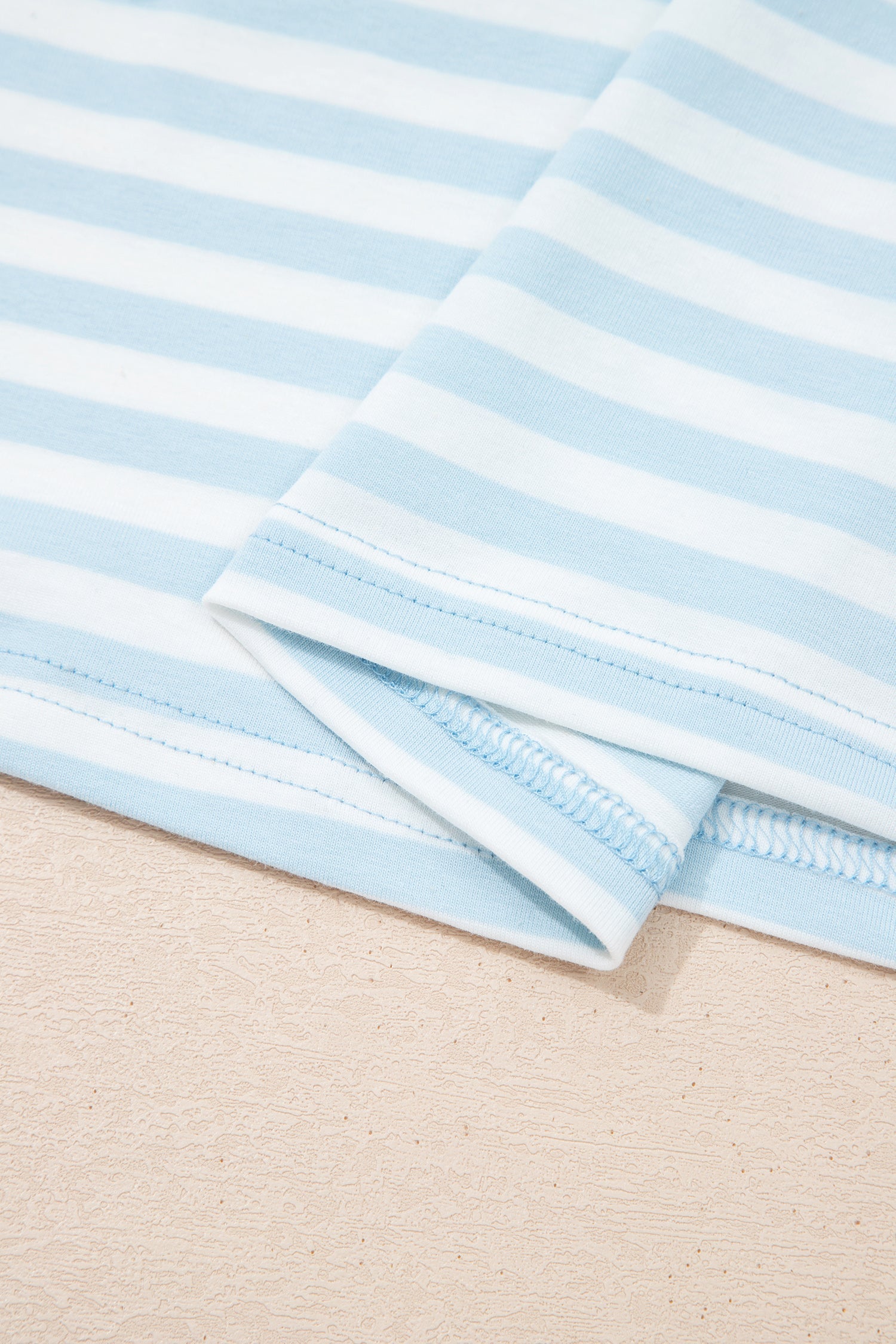 Stripe Contrast Trim Tee & Drawstring Shorts Set