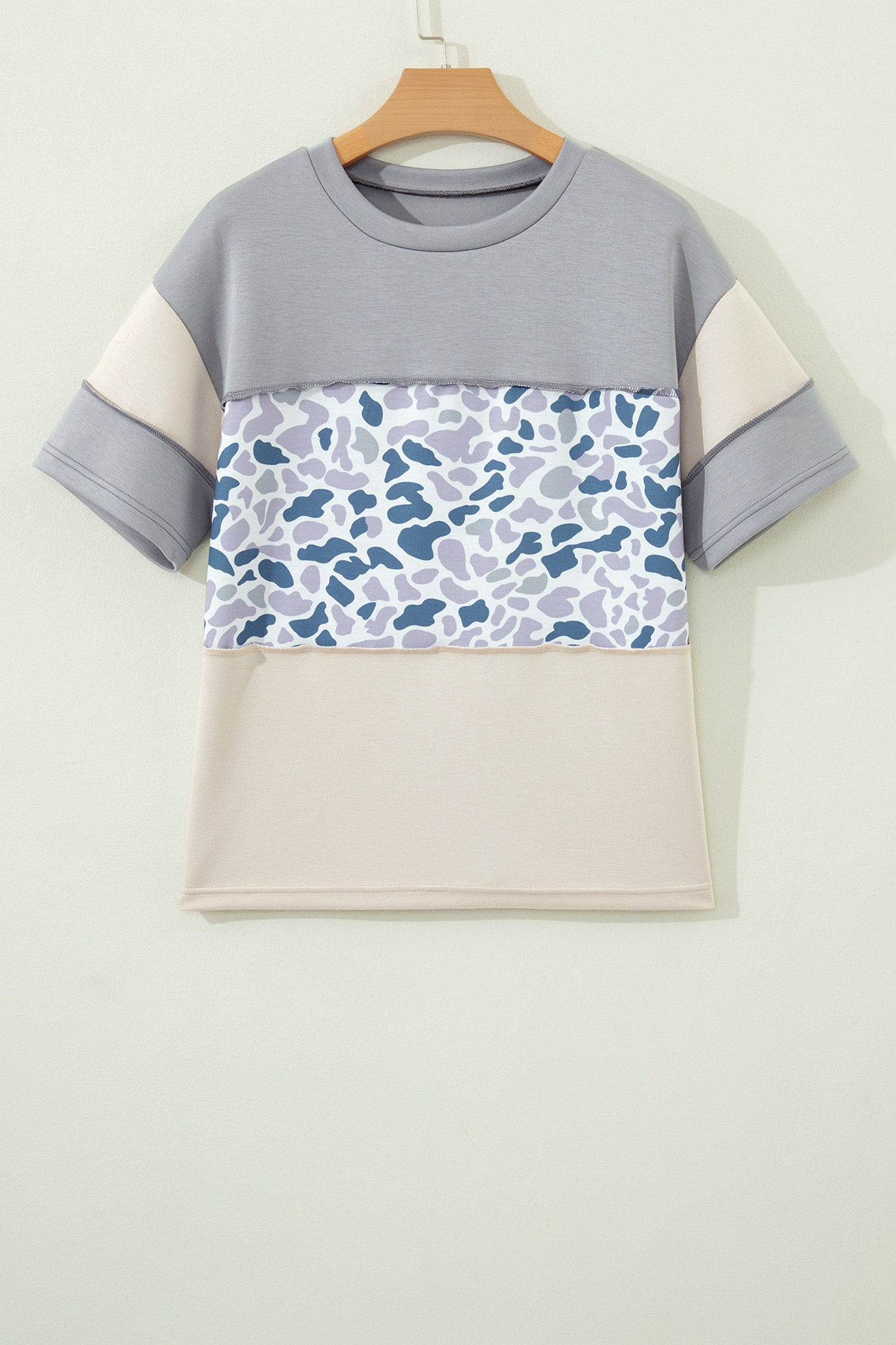 Camo Colorblock Raw Seam Short Sleeve Tee