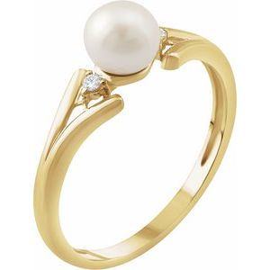 14K Yellow Gold Cultured White Freshwater Pearl & .03 CTW Natural Diamond Ring
