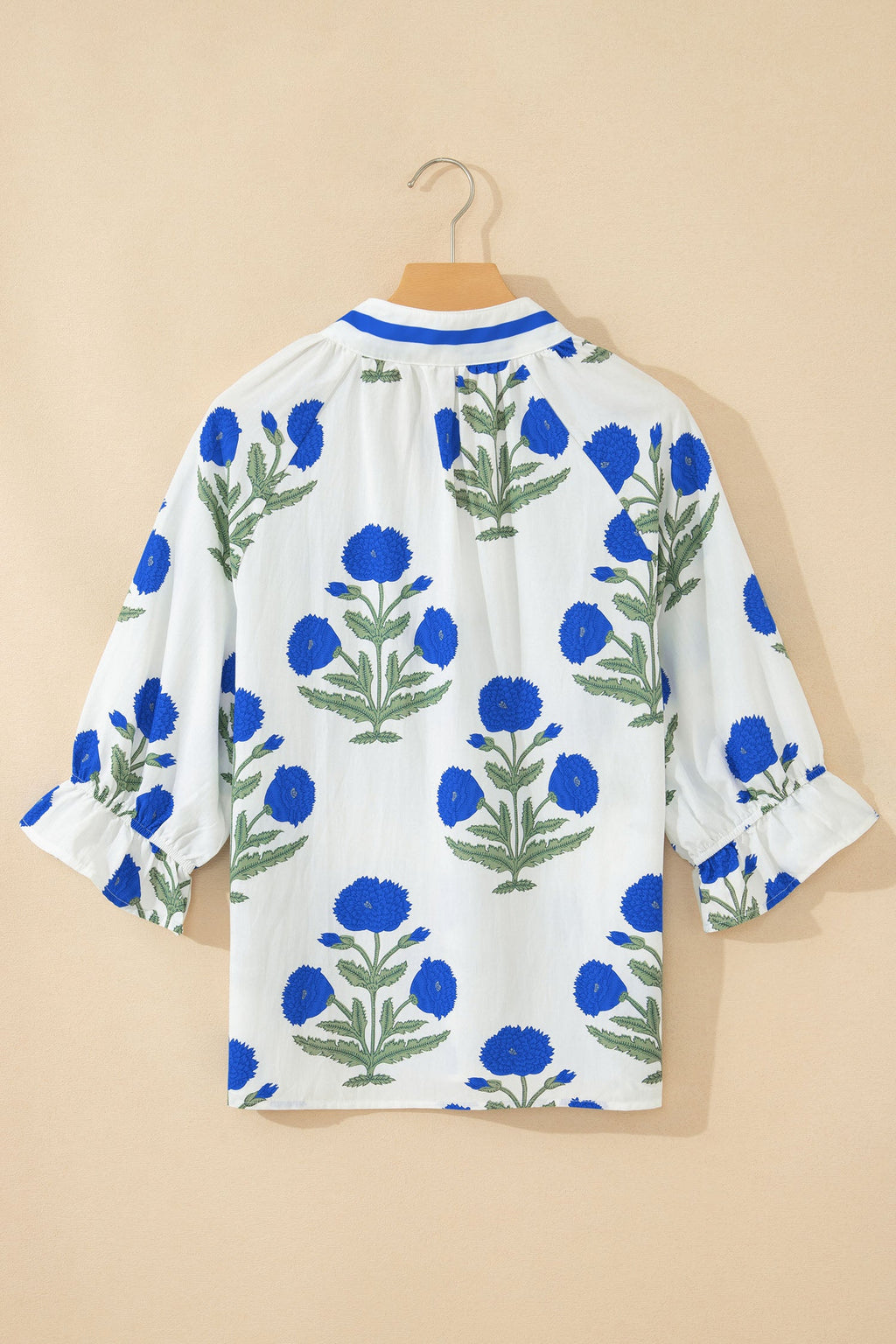 Flower Contrast V-Neck 3/4 Sleeve Blouse