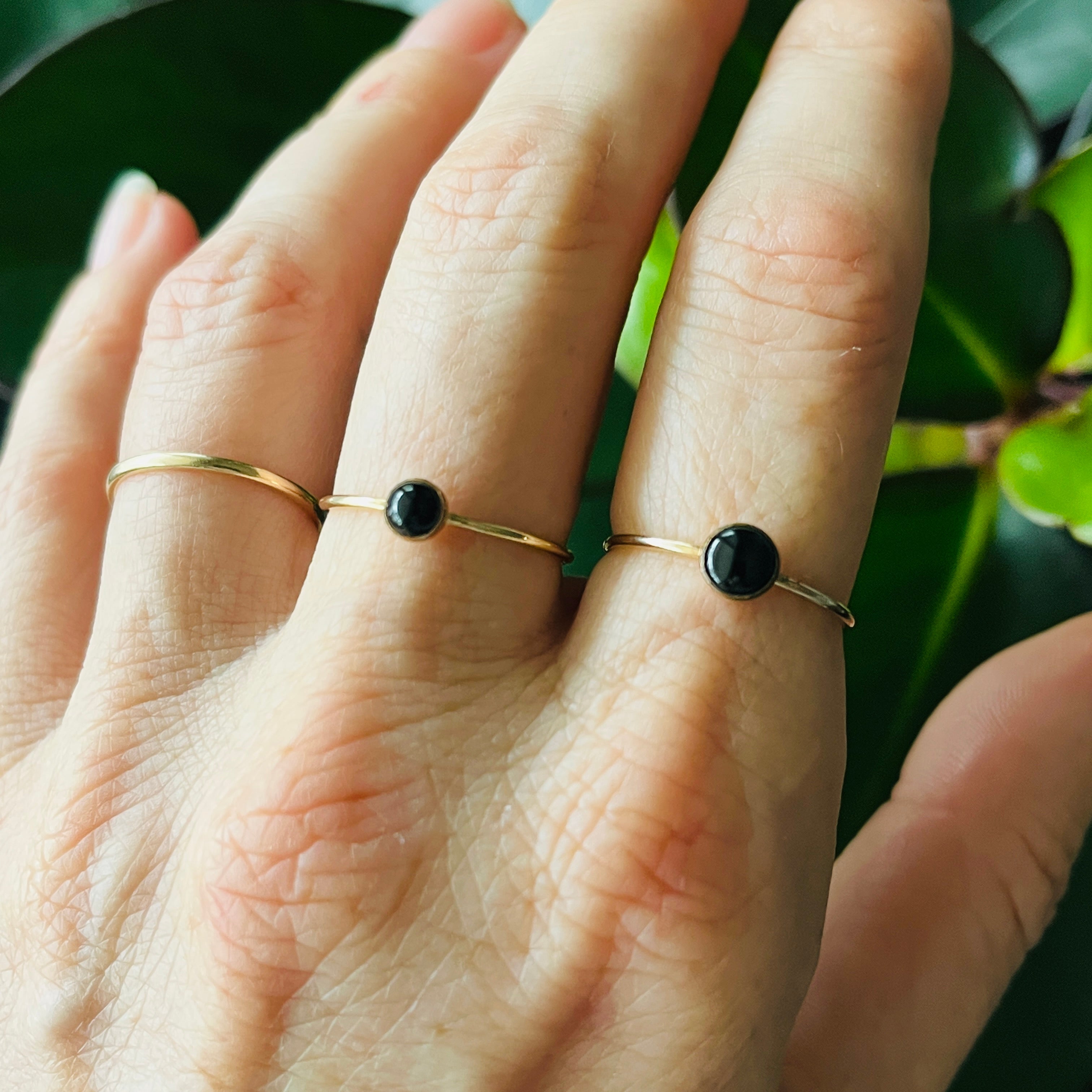 ONYX 5MM GEMSTONE RING