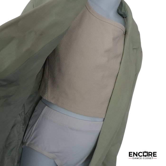 Mint Blazer Pedestrian Look