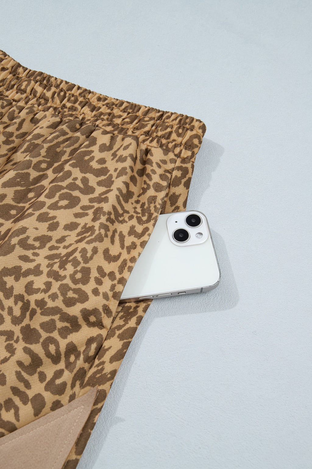 Plus Size Leopard Star Patch Jogger Pants