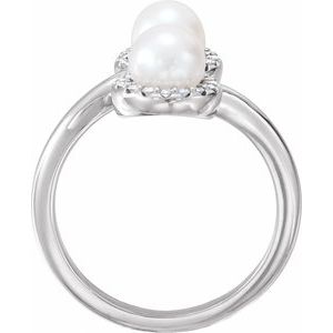 Sterling Silver Cultured White Freshwater Pearl & 1/6 CTW Natural Diamond Ring