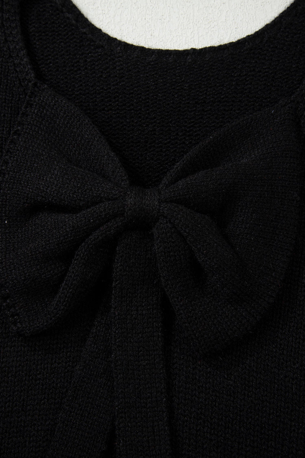 Bow Tie Backless Bubble Sleeve Sweater