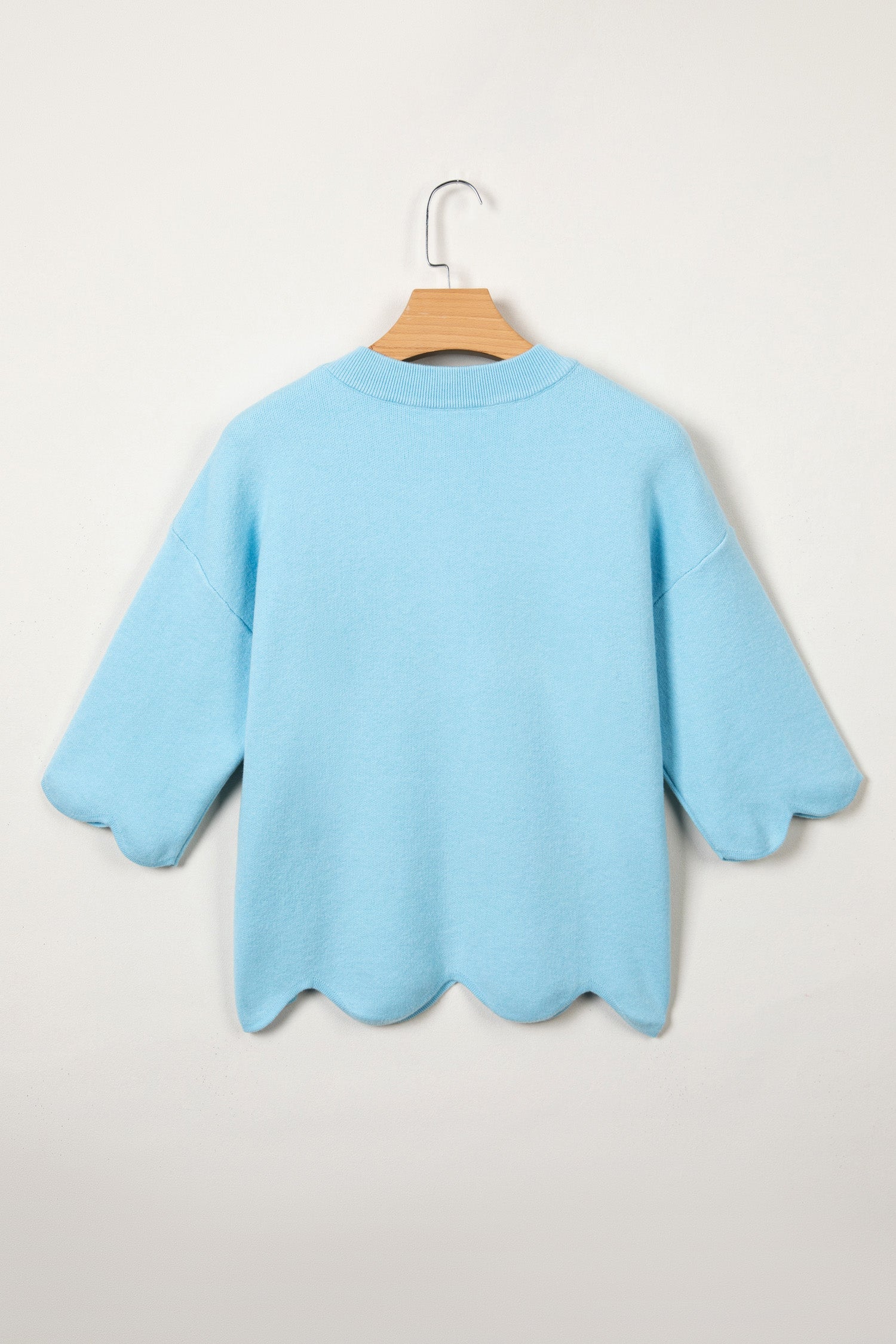 Solid Scalloped Hem 3/4 Sleeve Sweater Top